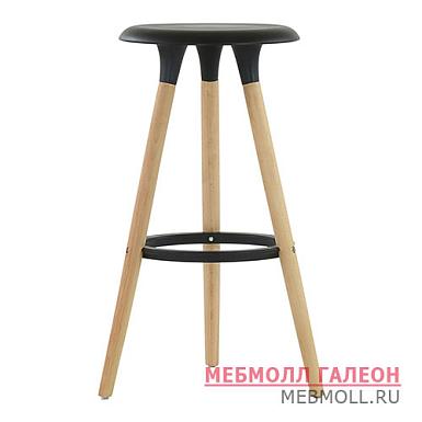 Барный стул пластиковый деревянные ножки (арт 2339)