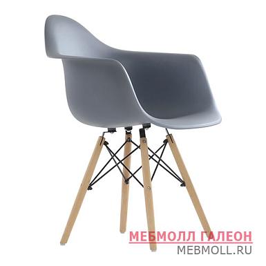Стул-кресло с подлокотниками пластиковый eames (арт 2331)